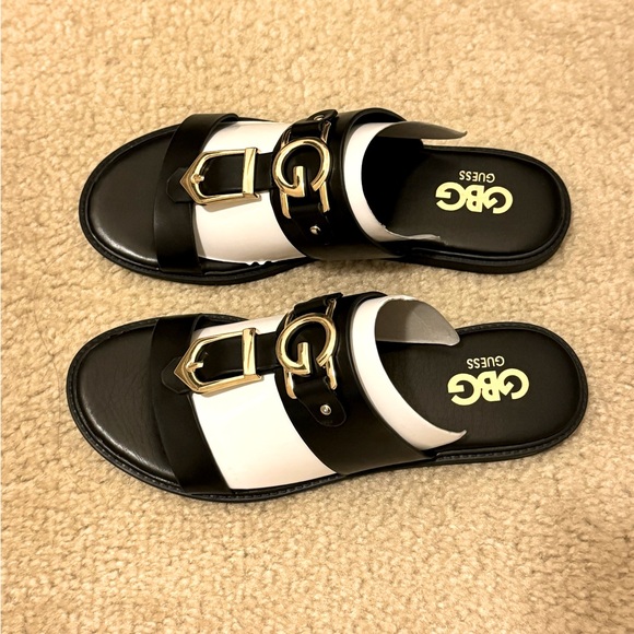 NIB GBG Guess Women’s Nazro Sandals Size 6M - Picture 3 of 10